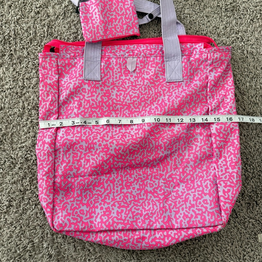 Nike Pink and Purple Tote Bag with Vibrant Design - Picture 6 of 7